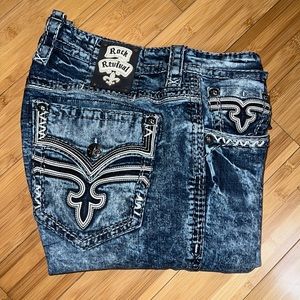 Rock Revival Regular Fit Straight Leg. Some destruction.